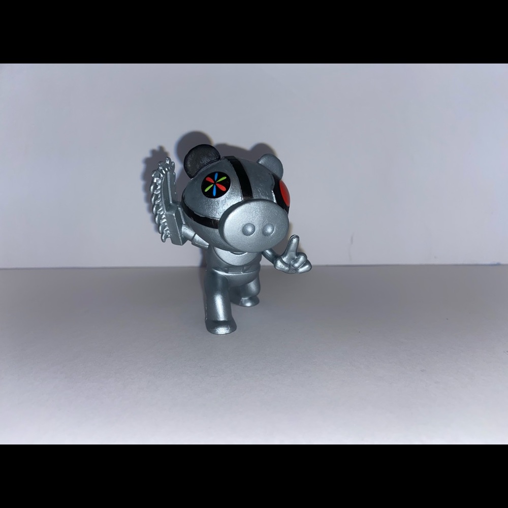 Piggy Roblox Minifigure  Series 2 Silver Robby (from character packs) 3” Figure